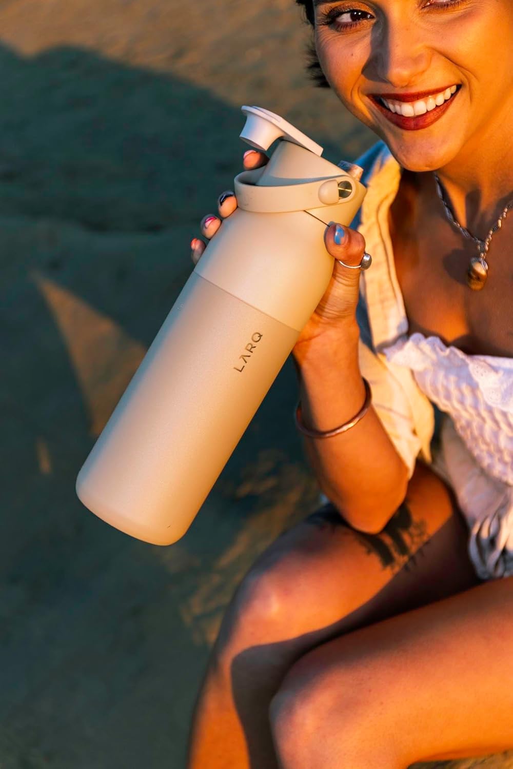 LARQ Twice as Nice Set Bottle Swig Top 23oz - Insulated Stainless Steel Water Bottle With Built-In Silicone Handle, Mojave Dune & Obsidian Black